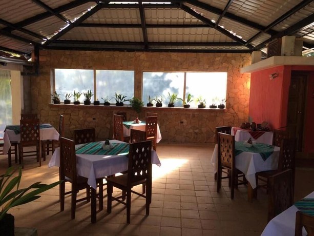 Imagen del bar/restaurante del Hotel Bella Verapaz Y Restaurant. Foto 4