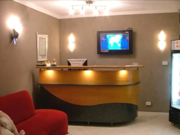 Imagen de los interiores del Hotel Bella Villa Motor Inn. Foto 13
