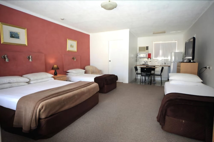 Imagen de la habitación del Hotel Bella Villa Motor Inn. Foto 8