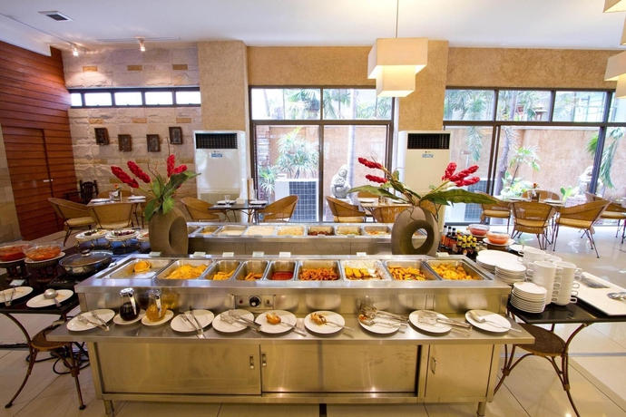 Imagen del bar/restaurante del Hotel Bella Villa Prima. Foto 1