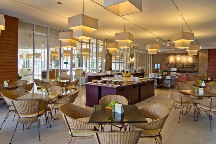 Imagen del bar/restaurante del Hotel Bella Villa Prima. Foto 3