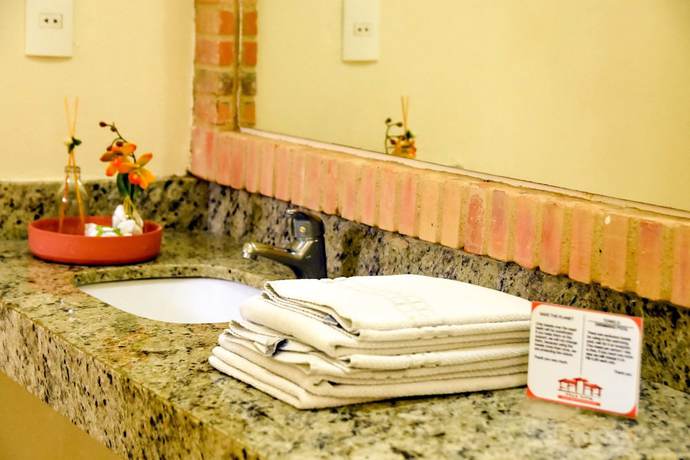 Imagen de la habitación del Hotel Bella Villa Vitta. Foto 8