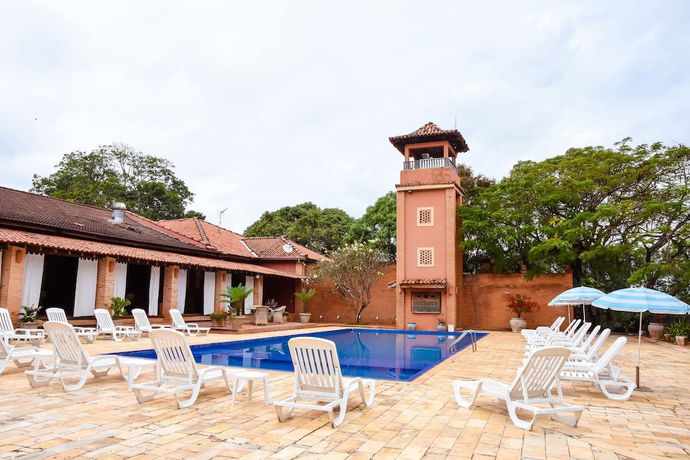 Imagen de la piscina del Hotel Bella Villa Vitta. Foto 19