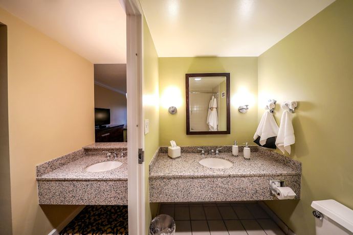 Imagen de la habitación del Hotel Bella Vista And Suites. Foto 10