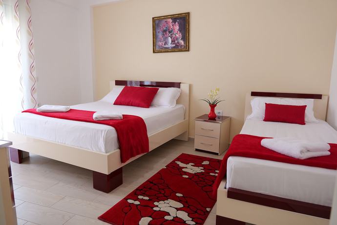 Imagen de la habitación del Hotel Bella Vista, Gjasht&euml;. Foto 5