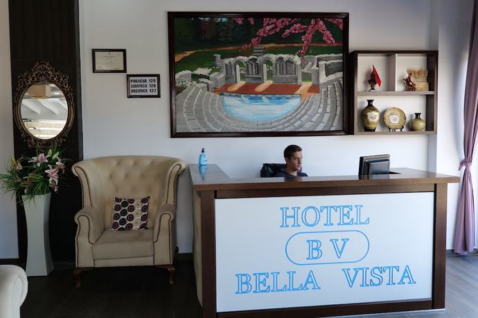Imagen de los interiores del Hotel Bella Vista, Gjasht&euml;. Foto 20
