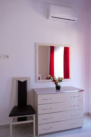 Imagen de la habitación del Hotel Bella Vista, Gjasht&euml;. Foto 18