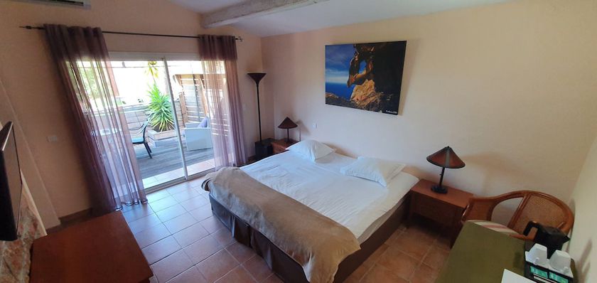 Imagen de la habitación del Hotel Bella Vista, Ota. Foto 12