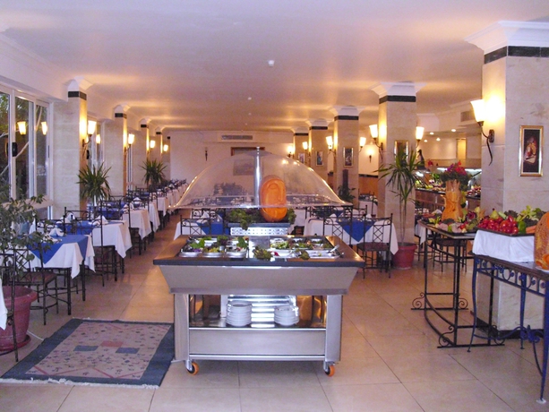 Imagen del bar/restaurante del Hotel Bella Vista Resort Hurghada - All Inclusive. Foto 5