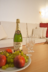 Imagen general del Hotel Bella Vista Stegna. Foto 4