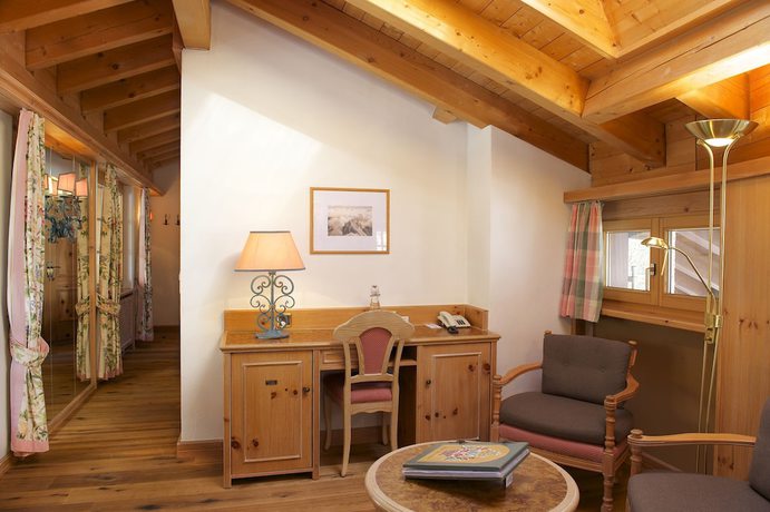 Imagen de la habitación del Hotel Bella Vista Zermatt. Foto 5