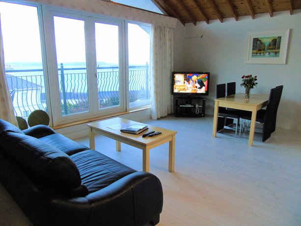 Imagen de la habitación del Hotel Bella Vista and Self Catering Suites. Foto 3