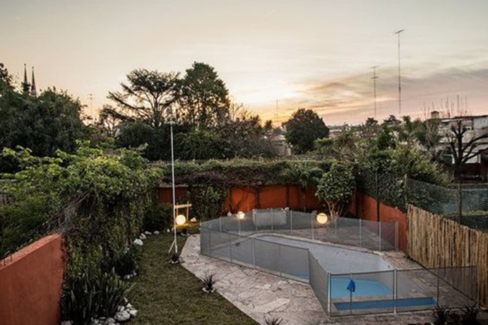 Imagen de la piscina del Hotel Bella Vita Boutique Lujan. Foto 12