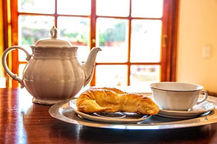 Imagen del bar/restaurante del Hotel Bella Vita Boutique Lujan. Foto 2