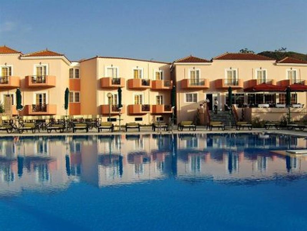 Imagen general del Hotel Bella vista, Efthalou. Foto 7