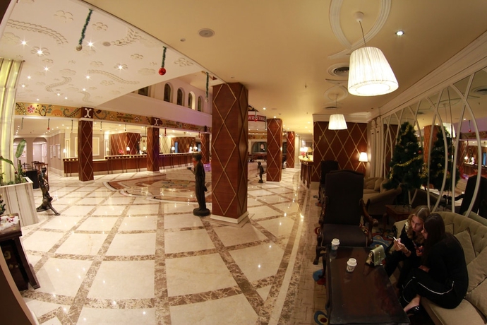 Imagen de los interiores del Hotel Bellagio Beach Resort. Foto 12