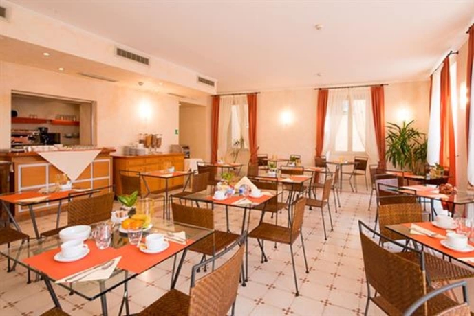 Imagen del bar/restaurante del Hotel Bellagio, Pescallo. Foto 2