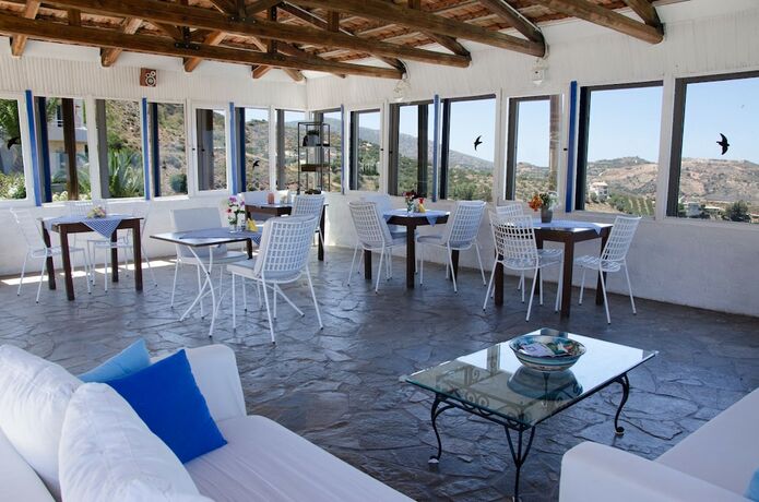 Imagen general del Hotel Bellair Village. Foto 12
