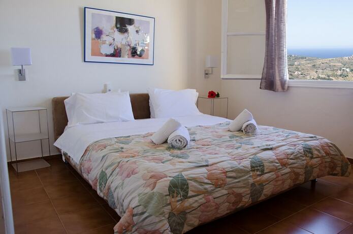 Imagen de la habitación del Hotel Bellair Village. Foto 15