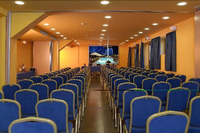 Imagen de los interiores del Hotel Bellambriana Hotel. Foto 19