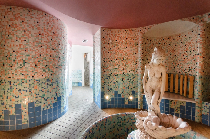 Imagen de la piscina del Hotel Bellamonte, Predazzo. Foto 14
