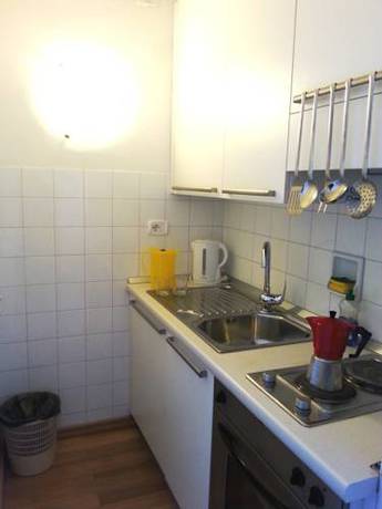 Imagen de la habitación del Hotel Bellariva, Riva del Garda. Foto 11