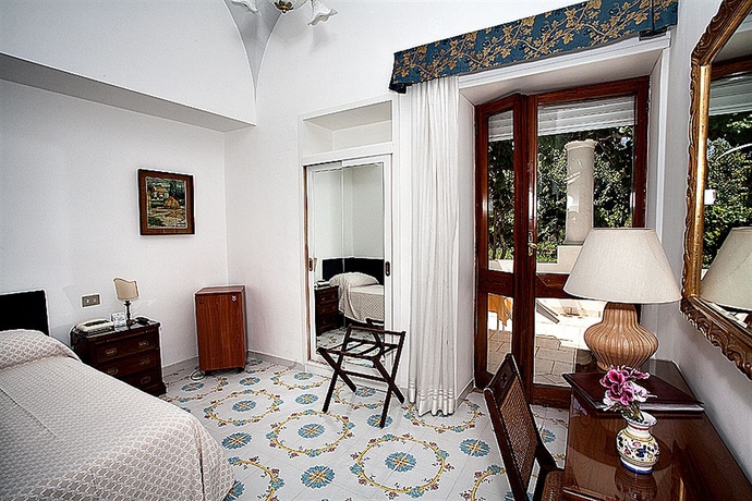 Imagen de la habitación del Hotel Bellavista, Anacapri. Foto 3