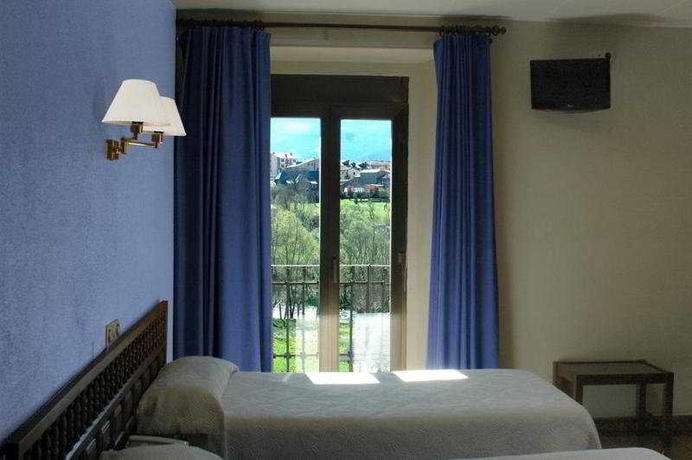Imagen de la habitación del Hotel Bellavista, Bellver de Cerdanya. Foto 3