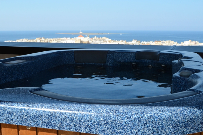 Imagen de la piscina del Hotel Bellavista Club. Foto 12