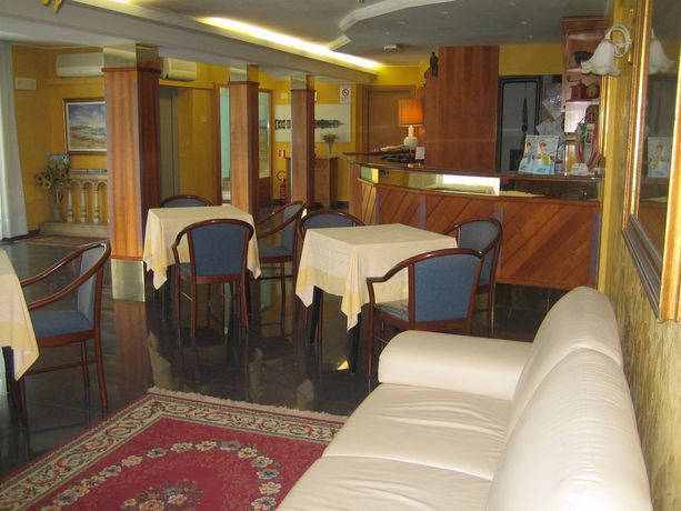 Imagen de los interiores del Hotel Bellavista, Grado. Foto 13
