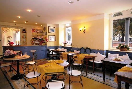 Imagen del bar/restaurante del Hotel Bellavista Hotel Deluxe Apartments. Foto 2