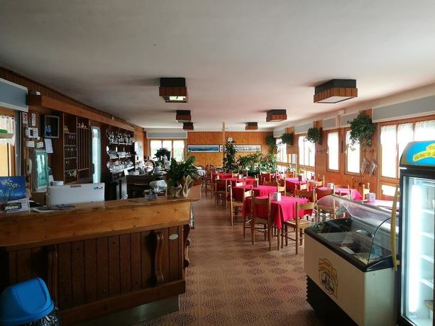 Imagen del bar/restaurante del Hotel Bellavista, Livo. Foto 5