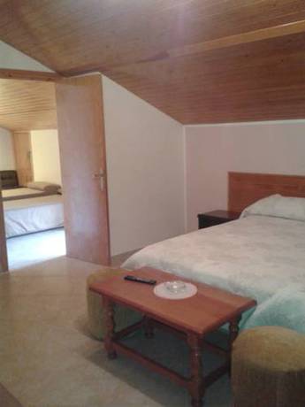 Imagen de la habitación del Hotel Bellavista, PUEBLA DE CASTRO. Foto 7