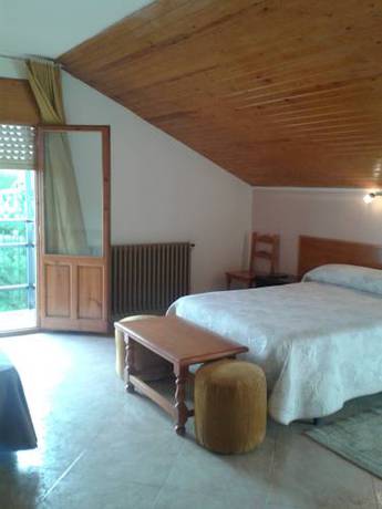 Imagen de la habitación del Hotel Bellavista, PUEBLA DE CASTRO. Foto 11