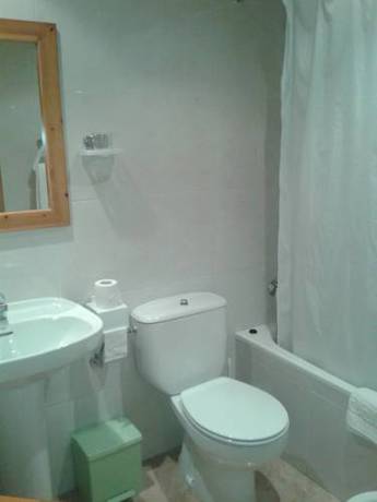 Imagen de la habitación del Hotel Bellavista, PUEBLA DE CASTRO. Foto 14