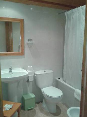 Imagen de la habitación del Hotel Bellavista, PUEBLA DE CASTRO. Foto 16