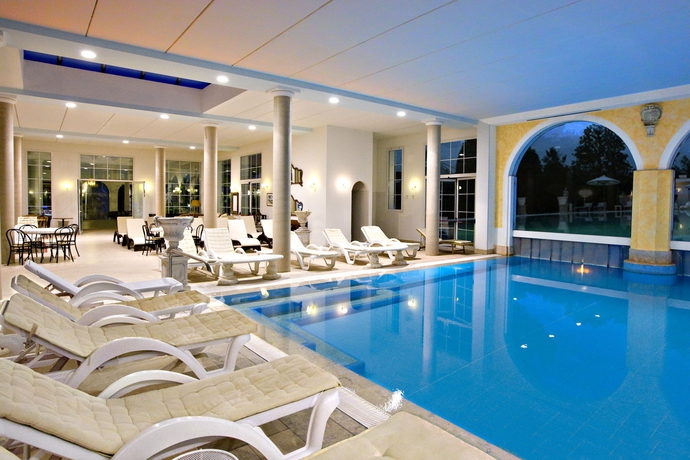 Imagen de la piscina del Hotel Bellavista Terme Resort and Spa. Foto 11