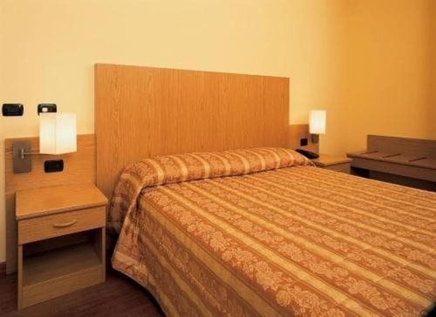 Imagen de la habitación del Hotel Bellavista, Valmadrera. Foto 6