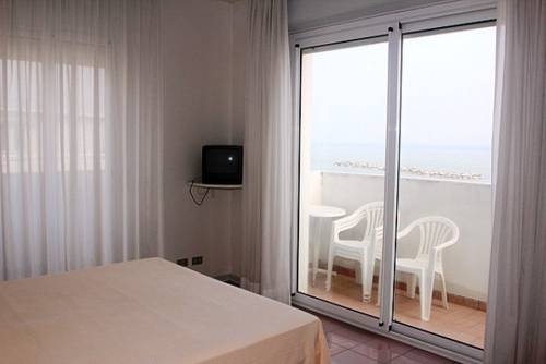 Imagen de la habitación del Hotel Bellavista-Olympic. Foto 4