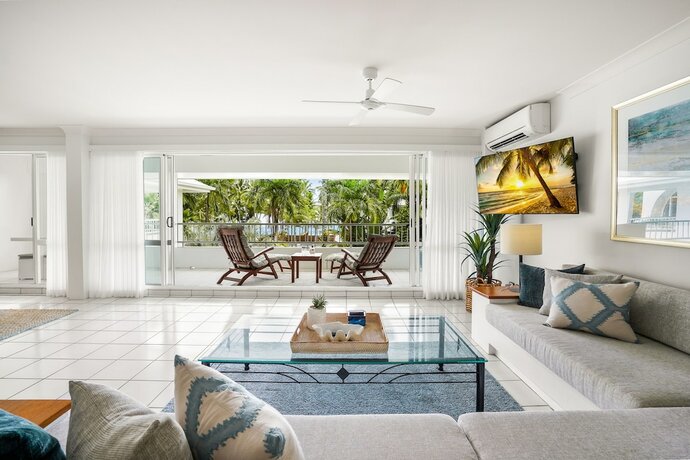 Imagen general del Hotel Belle Escapes - Oceanview Suite Alamanda Beachfront Resort 
