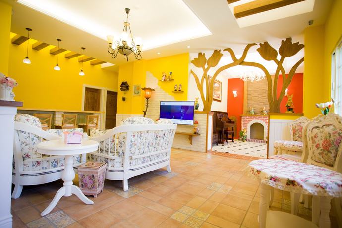 Imagen de los interiores del Hotel Belle Garden Yillan Villa. Foto 13