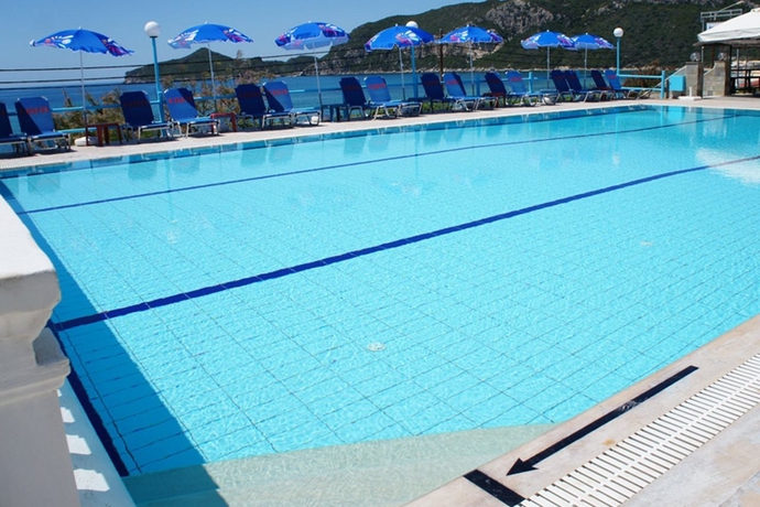 Imagen general del Hotel Belle Helene, Agios Georgios Pagon. Foto 6