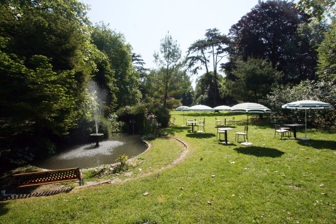 Imagen de los exteriores del Hotel Belle Isle Sur Risle. Foto 11