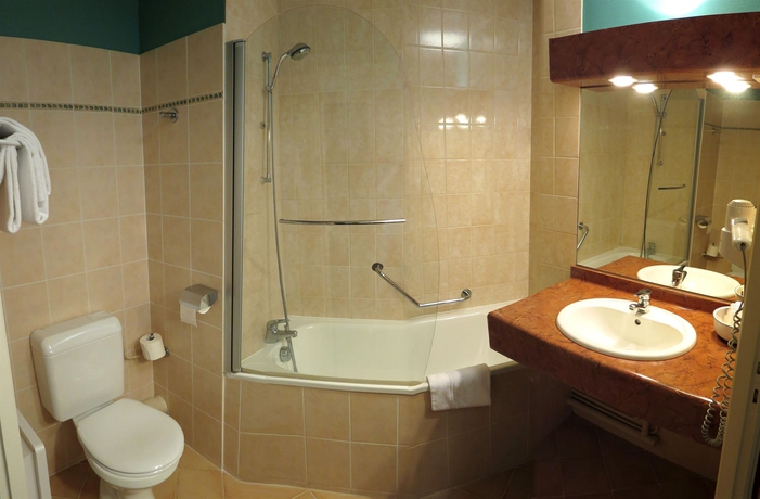 Imagen de la habitación del Hotel Belle , Lille Ouest. Foto 6