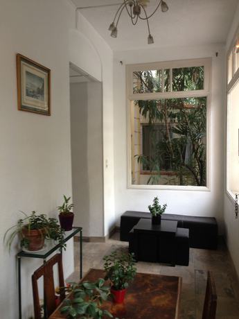Imagen de los interiores del Hotel Belle Meuni&egrave;re. Foto 20
