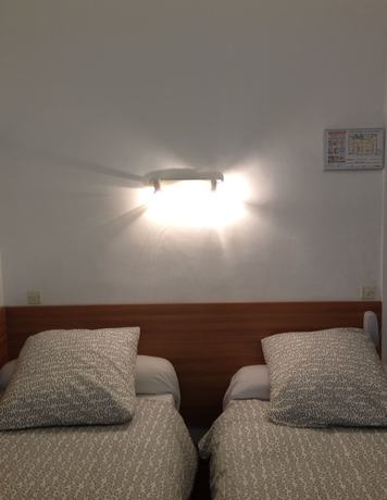 Imagen de la habitación del Hotel Belle Meuni&egrave;re. Foto 18