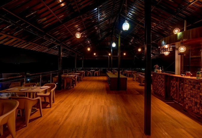 Imagen del bar/restaurante del Hotel Belle Velle Resort. Foto 5