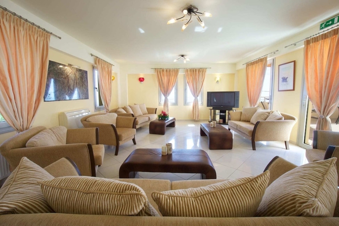 Imagen de los interiores del Hotel Belle View. Foto 18