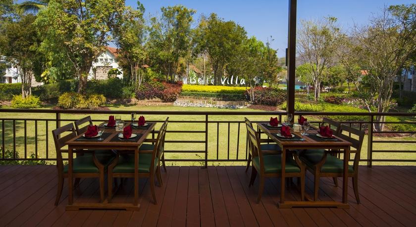 Imagen del bar/restaurante del Hotel Belle Villa Resort Khao Yai. Foto 5