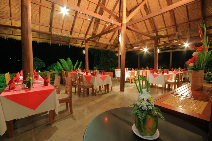 Imagen del bar/restaurante del Hotel Belle Villa Resort Pai. Foto 2